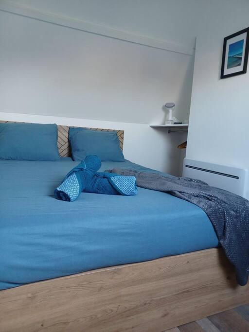 Le Citadin Aeroport Beauvais Paris Apartment ภายนอก รูปภาพ