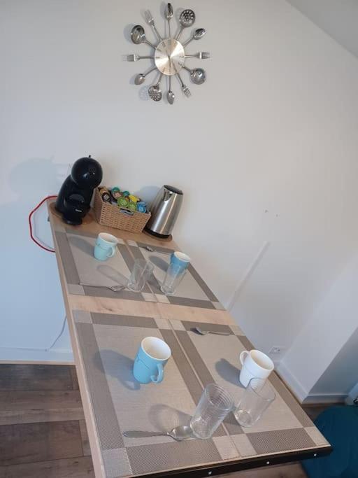 Le Citadin Aeroport Beauvais Paris Apartment ภายนอก รูปภาพ