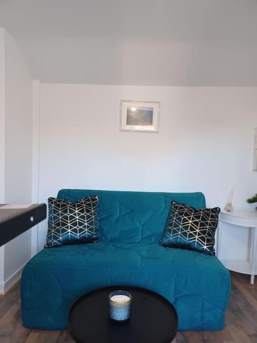 Le Citadin Aeroport Beauvais Paris Apartment ภายนอก รูปภาพ