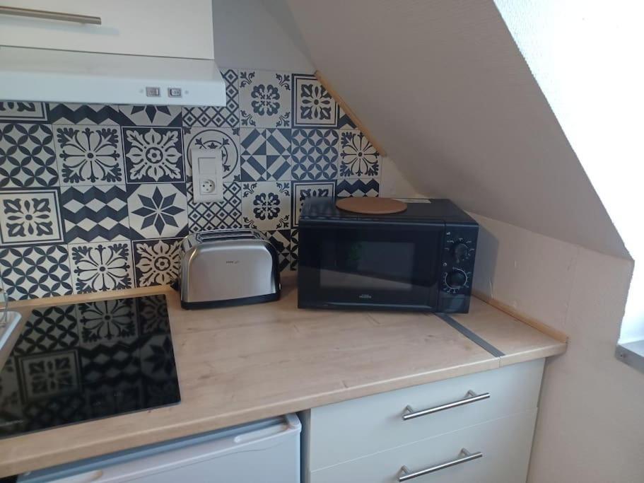 Le Citadin Aeroport Beauvais Paris Apartment ภายนอก รูปภาพ