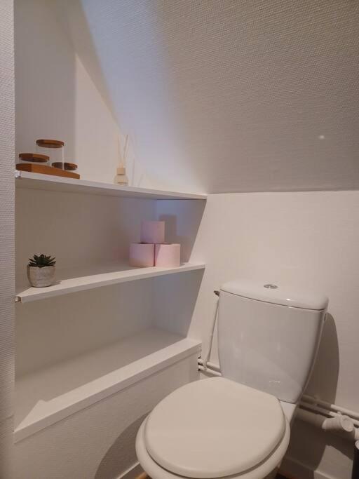 Le Citadin Aeroport Beauvais Paris Apartment ภายนอก รูปภาพ