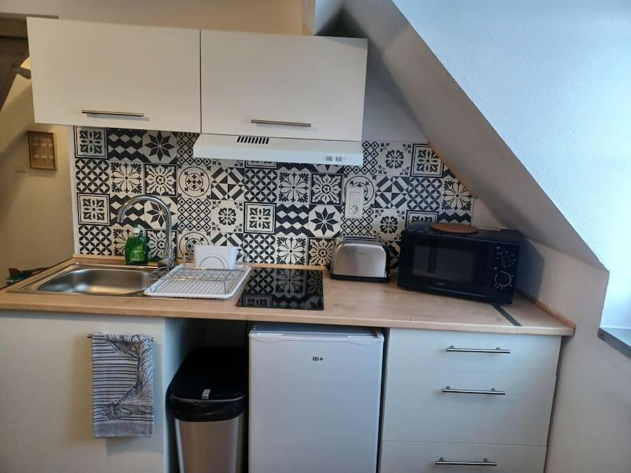 Le Citadin Aeroport Beauvais Paris Apartment ภายนอก รูปภาพ